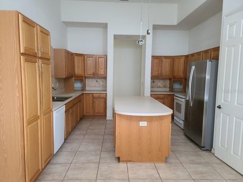 1354 Essex Ave, Hernando, FL 34442-3316