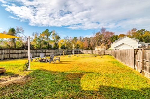 1528 Thoroughbred Blvd, Johns Island SC  29455-8520 exterior