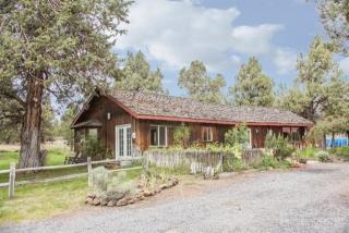 63980 Pioneer Loop, Bend, OR 97701-8061