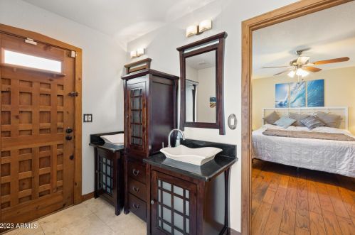 5230 Winchcomb Dr, Scottsdale AZ  85254-2936 exterior