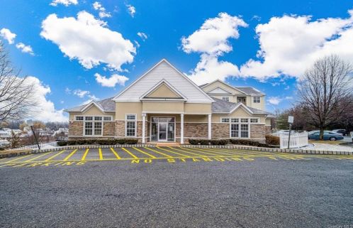 943 Tower Ridge Cir, Middletown NY  10941-2611 exterior