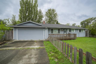 5832 64th Ave, Marysville, WA 98270-9591