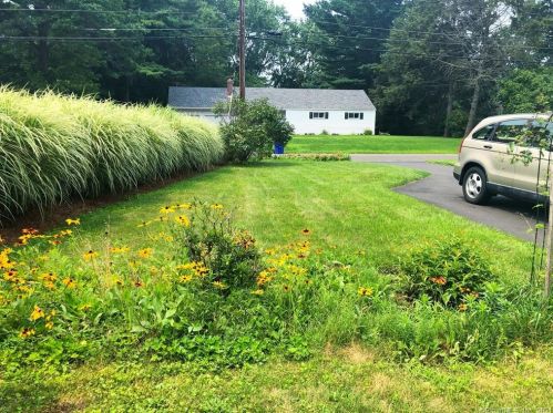 3 Hiram Ln, Bloomfield CT  06002-1224 exterior