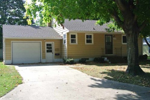 1204 Ash St, Osage, IA 50461-1813