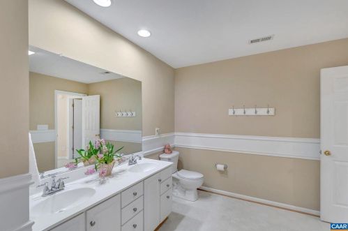 2018 Vista View Ln, Crozet VA  22932-3157 exterior