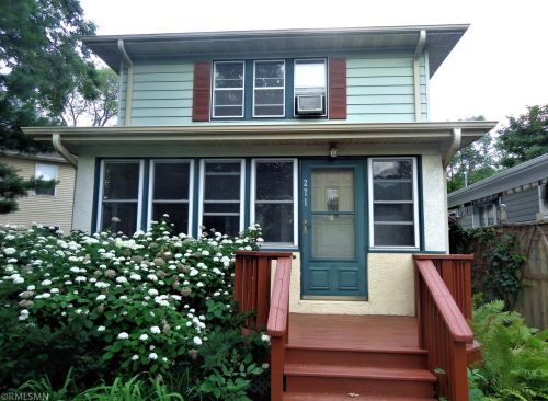 271 Clarence St, Saint Paul, MN 55106-6514