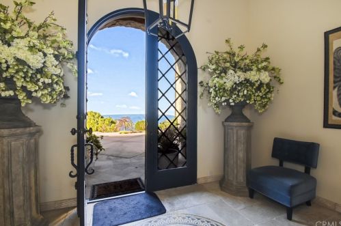 1128 Palos Verdes Dr, Palos Verdes Estates CA 90274-0015 exterior