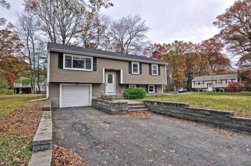 28 Meadow Rd, Medway, MA 02053-2021