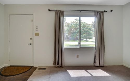 230 Hayes Ave, Xenia, OH 45385-2137