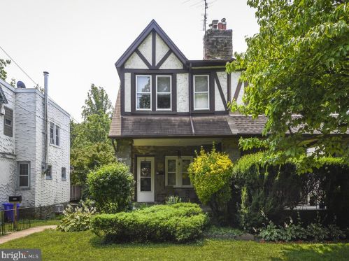 372 Church Rd, Melrose Park, PA 19027-2736