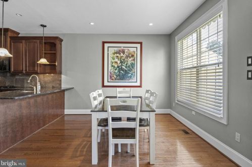 590 Abbey Ct, Blue Bell PA  19422-1303 exterior