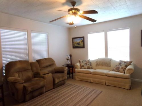 403 Grange St, Borden, TX 78962-1717