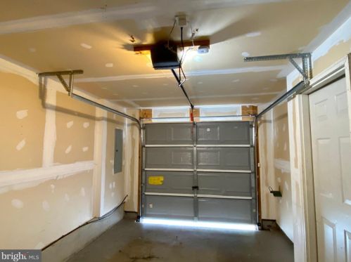 179 Dunlap Dr, Charles Town WV  25414-6509 exterior