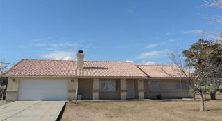 8970 Nevada Rd, Phelan, CA 92371-6902
