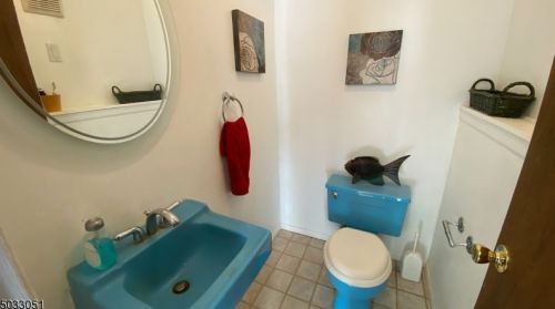 3 3rd St, Roxbury Township NJ  07836-1615 exterior