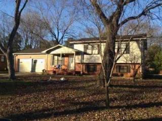 1210 Freemont St, Decatur, AL 35601-3752