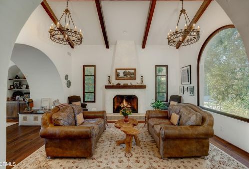 5320 Ivafern Ln, La Canada CA  91011-2811 exterior