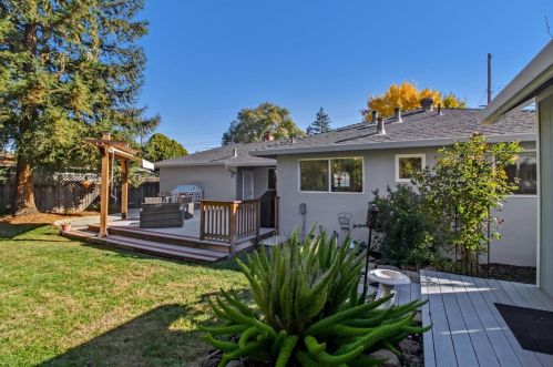 3231 Ida Dr, Concord CA  94519-2136 exterior