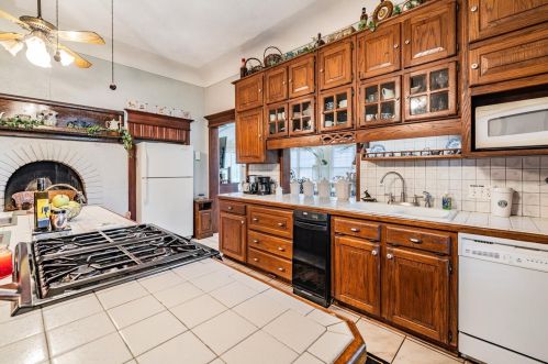 37620 Meridian Ave, Dade City FL  33525-3716 exterior
