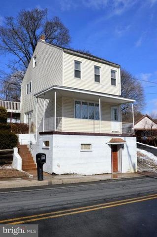 281 Ml Crk Ave, Primrose PA  17901-1203 exterior