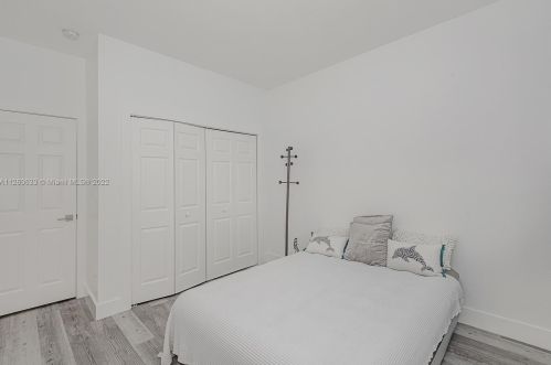 13040 52nd St, Hollywood FL  33027-5453 exterior