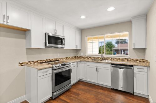 620 Walnut Park Ave, Liberty Farms CA  95620-3148 exterior