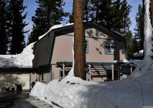 1057 Sundown Trl, South Lake Tahoe, CA 96150-4534