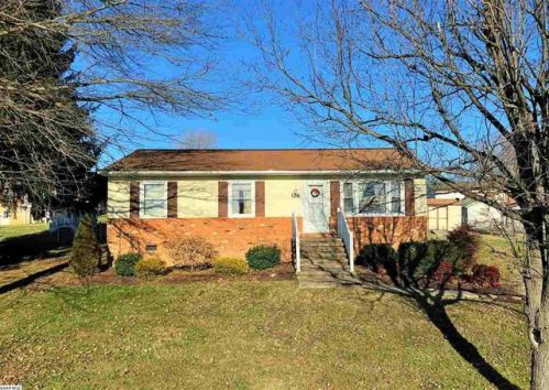 126 Skyview Cir, Verona, VA 24482-2641