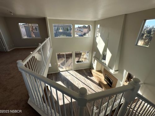 1410 Mesa View Ln, Santa Maria CA  93454-2573 exterior