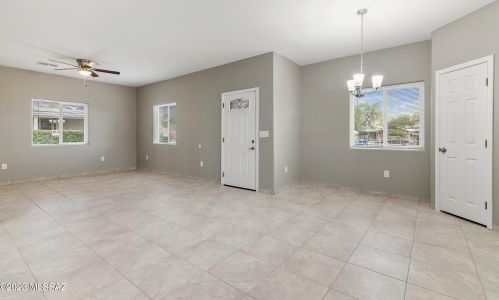 1343 Ginter Rd, Tucson AZ 85706-5734 exterior