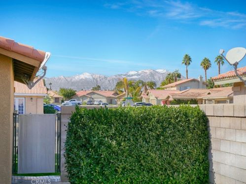 45160 Bridgette Way, La Quinta CA  92253-7200 exterior