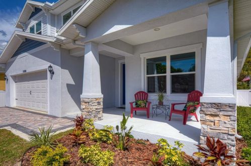 17001 Paula Ln, Lutz, FL 33558-4818