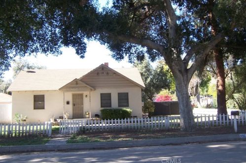 3146 I St, San Bernardino, CA 92405-2842