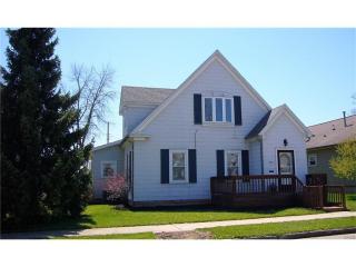 908 Race St, Troy, OH 45373-3161