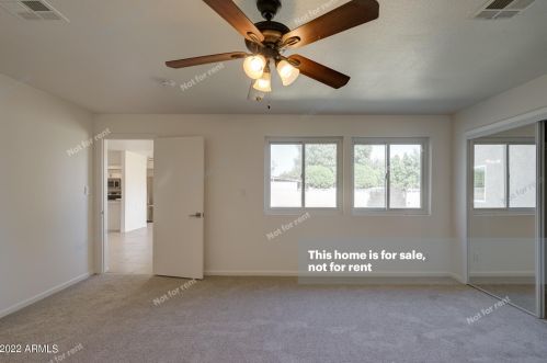 2157 Behrend Dr, Phoenix AZ  85027-4125 exterior