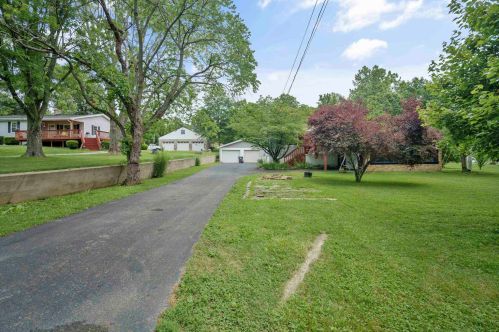 9849 Licking Pike, Grants Lick, KY 41001-8976