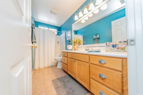 28 Del Brienza, Lake Elsinore CA  92532-0221 exterior
