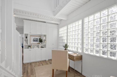 317 8th St, Manhattan Beach CA  90266-5629 exterior