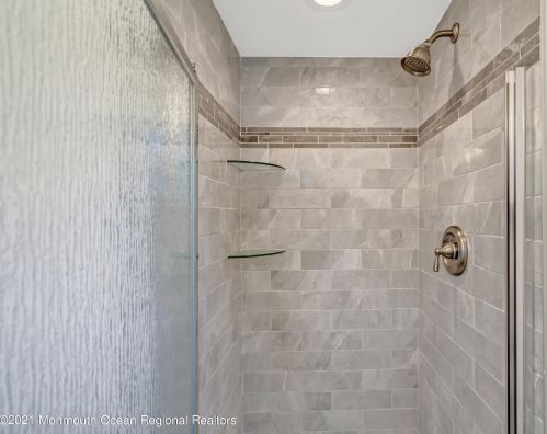 462 Vine St, Bricktown NJ  08723-6243 exterior