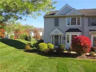 399 Jubilee Dr, Bridgeville, PA 15017-1174
