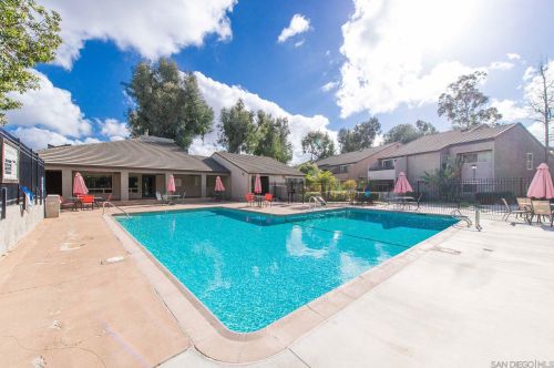 1350 Escondido, Escondido CA  92026-2511 exterior