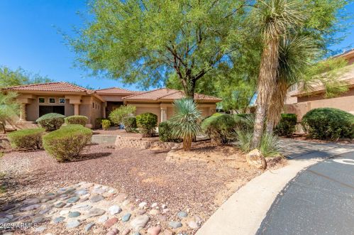 5212 Gloria Ln, Cave Creek, AZ 85331-5555