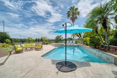 936 Wedgewood Ln, Lakeland FL  33813-1763 exterior