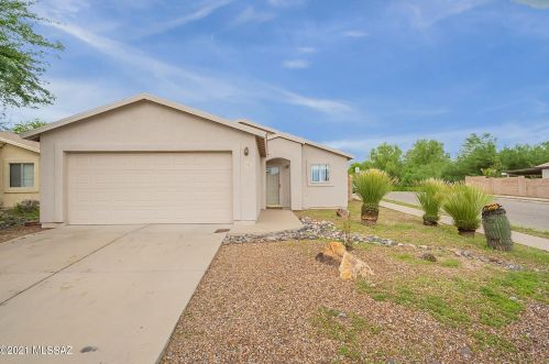 100 Medina Rd, Tucson, AZ 85756-6661