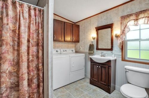 1806 8th St, Beaver Falls PA  15010-2808 exterior