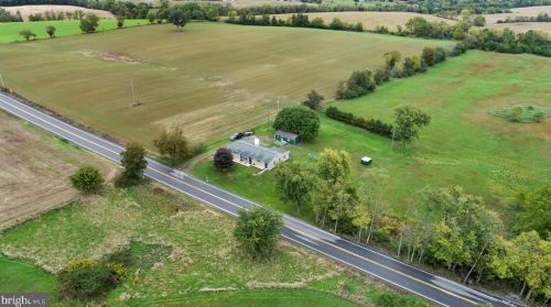 1577 Mcclures Gap Rd, Carlisle PA 17015-8914 exterior