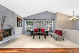 25644 44th Ave, Kent, WA 98032-9714