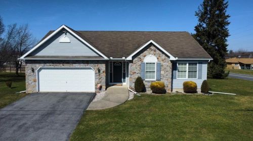 1001 Arndt Rd, Easton, PA 18040-8190