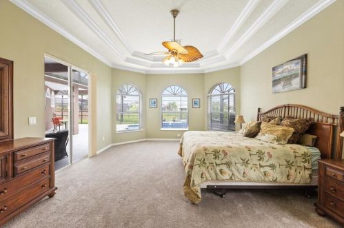 6056 Lake Melrose Dr, Orlando FL  32829-7691 exterior