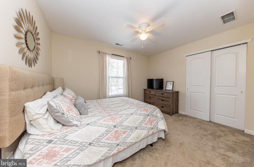 103 Dolington Rd, Yardley PA 19067-2621 exterior